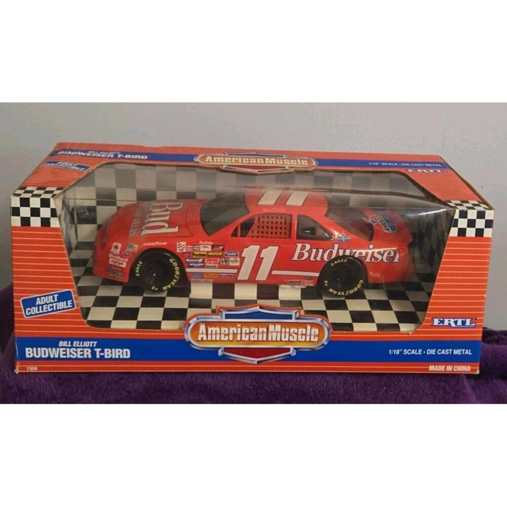 Bill Elliott #11 Budweiser AMOCO T-Bird 1/18" American Muscle ERTL #7358 NEW